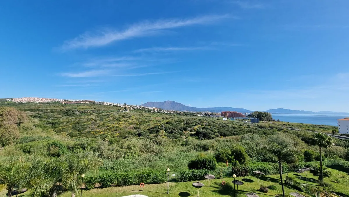 da571472-3024-4c9b-b88c-dd47b5f6be9e