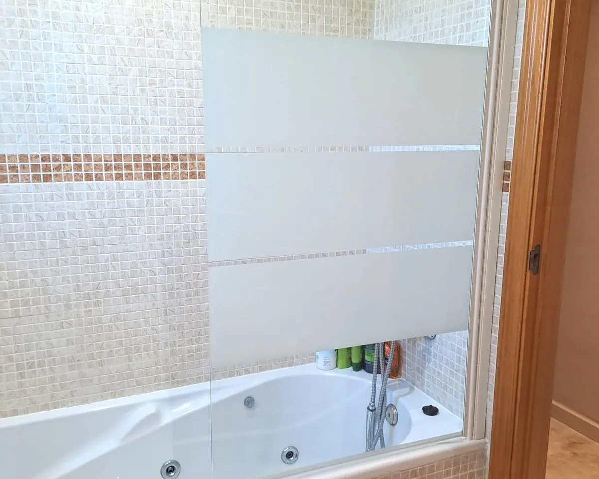 e947b533-8885-4539-aeb2-036c83dbd526