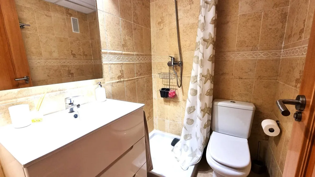 ec667dd1-c2ac-4fee-8d36-9bf5b94d3130