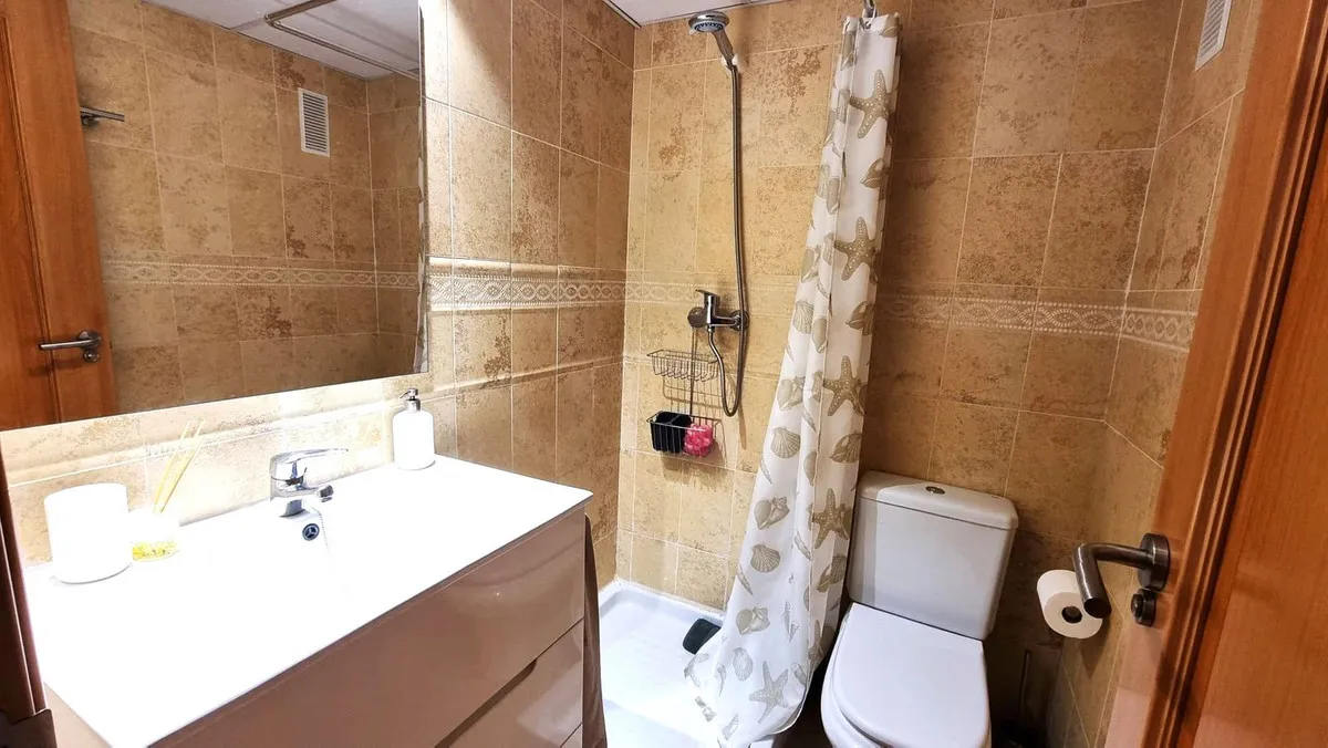 ff7afdee-2051-4bd1-b980-b1c188d431fe