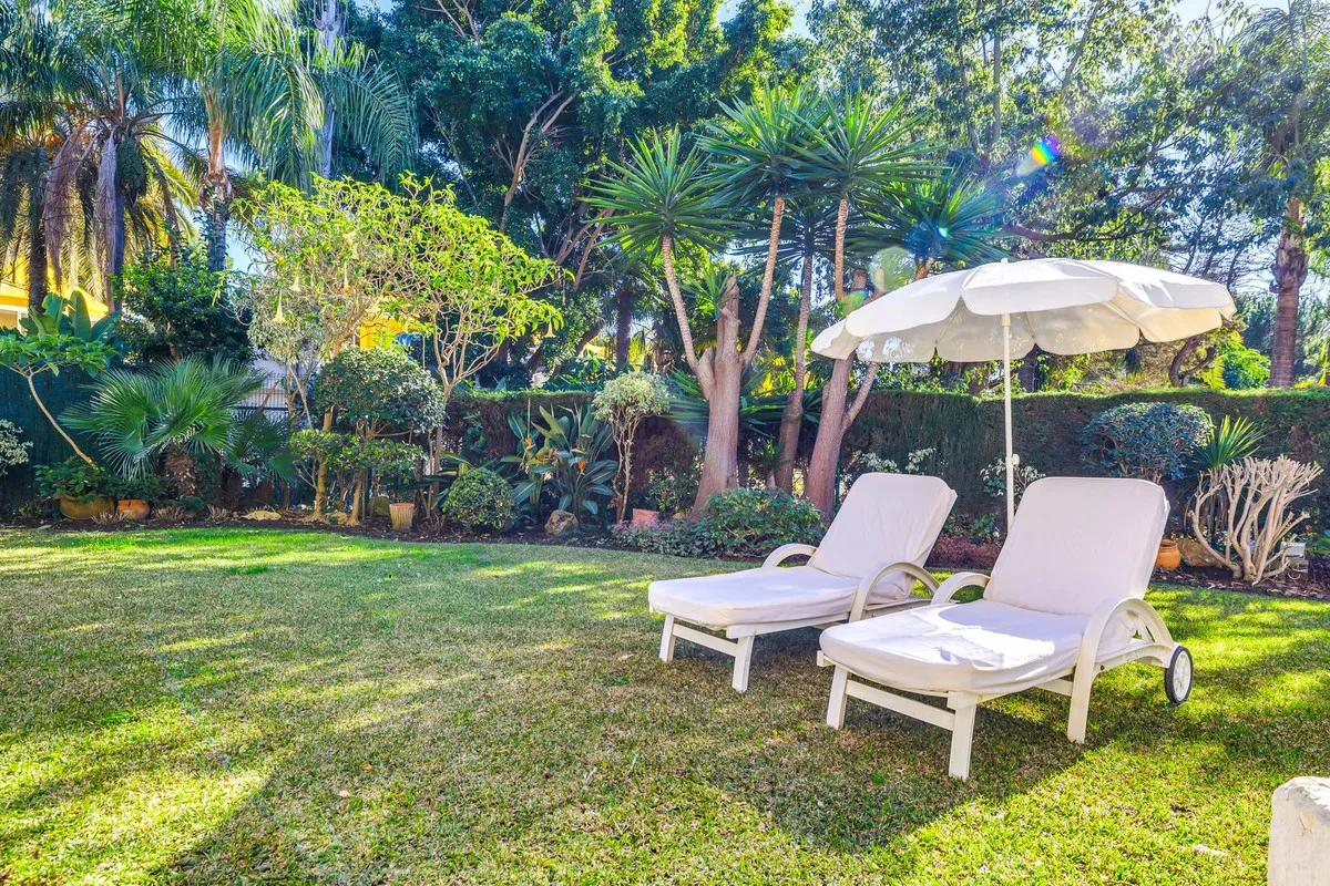 9244db44-1ee2-4c7f-bfdc-b9f69f90a226