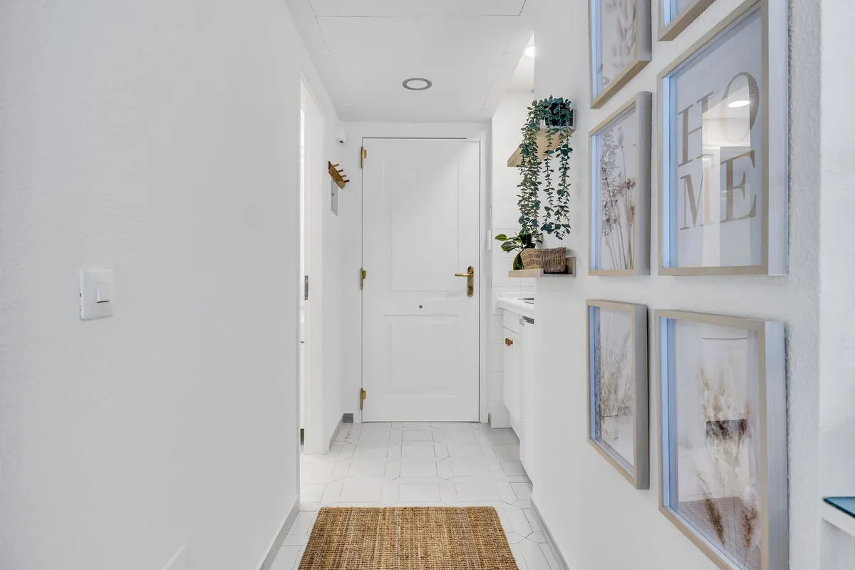 ca5d0b2b-7415-4e3c-bf49-54c497760a4a