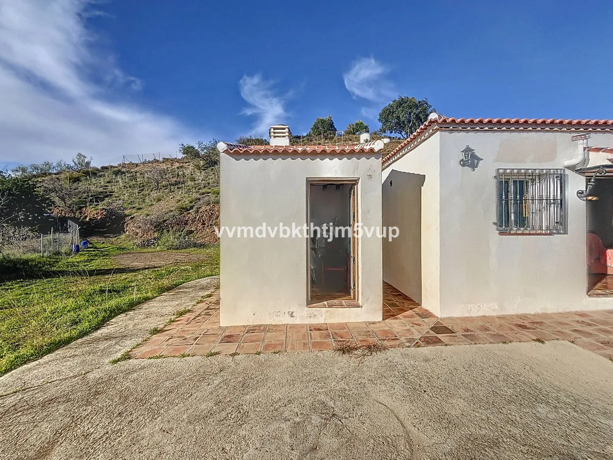 5611237d-cdef-42ba-af0c-637cebd5e4d0