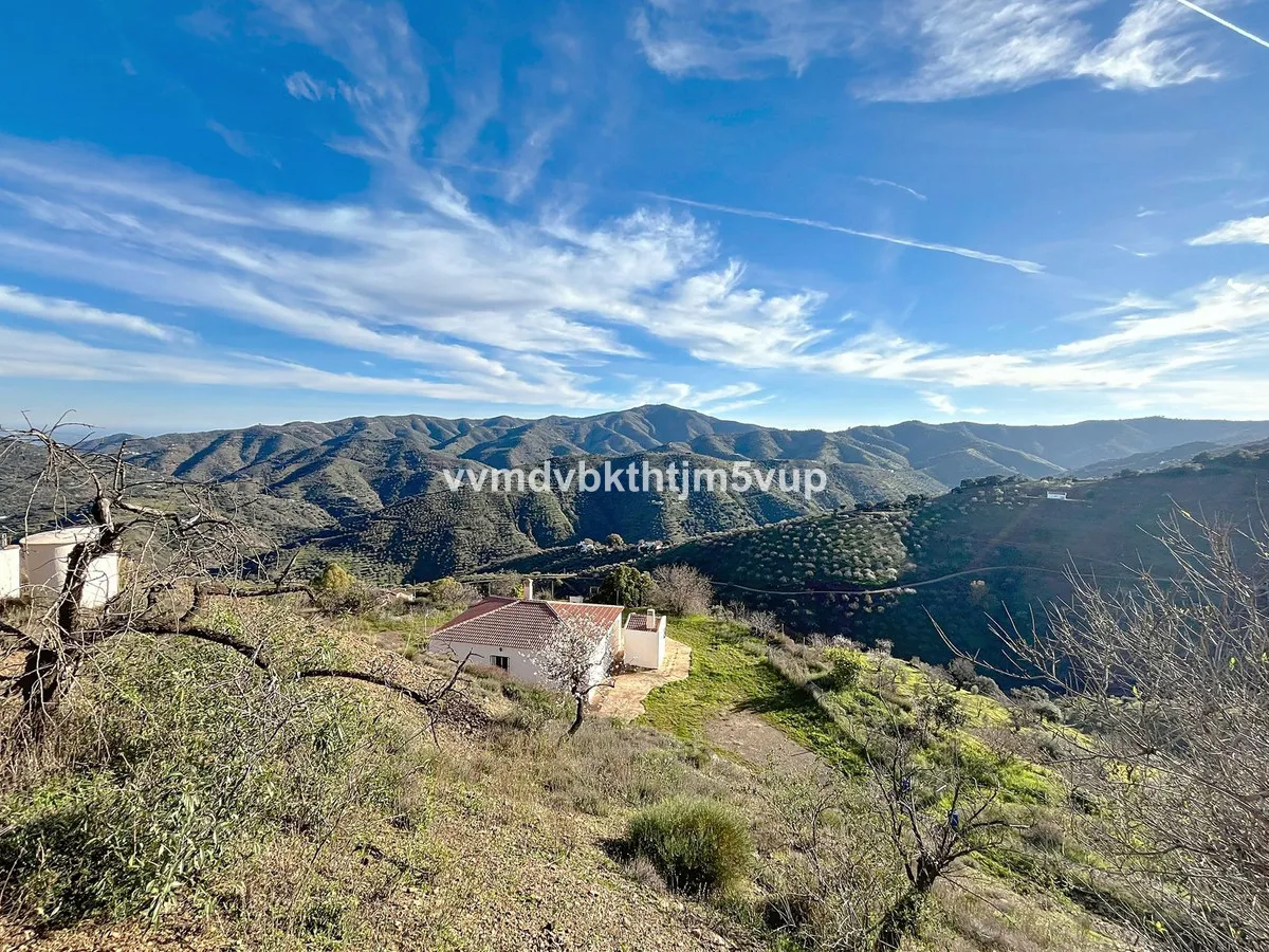 791e60c2-e9d8-456f-9028-19696bf31b4f