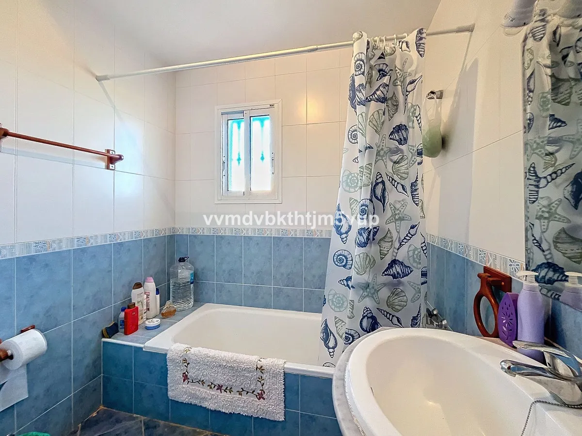 c4c46708-d888-436e-97d5-dd29f8e1c70a