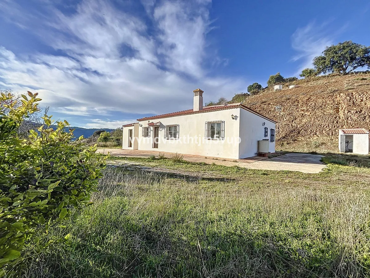 e2792024-02cb-4240-b5af-42d9067c24e2