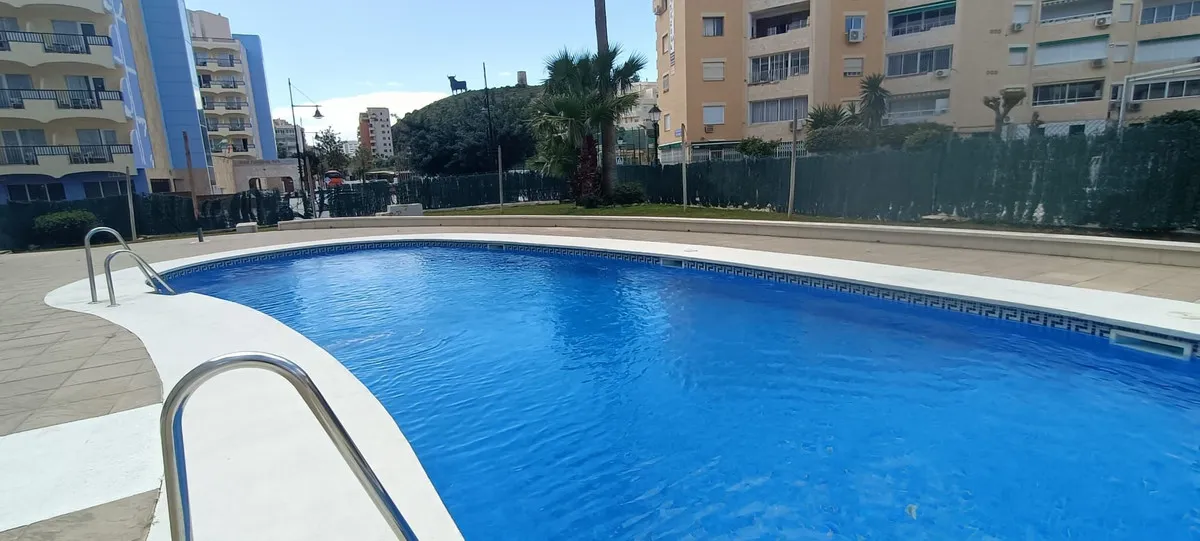 d3c2e0a3-ac06-4a07-8286-bb15bb901f35