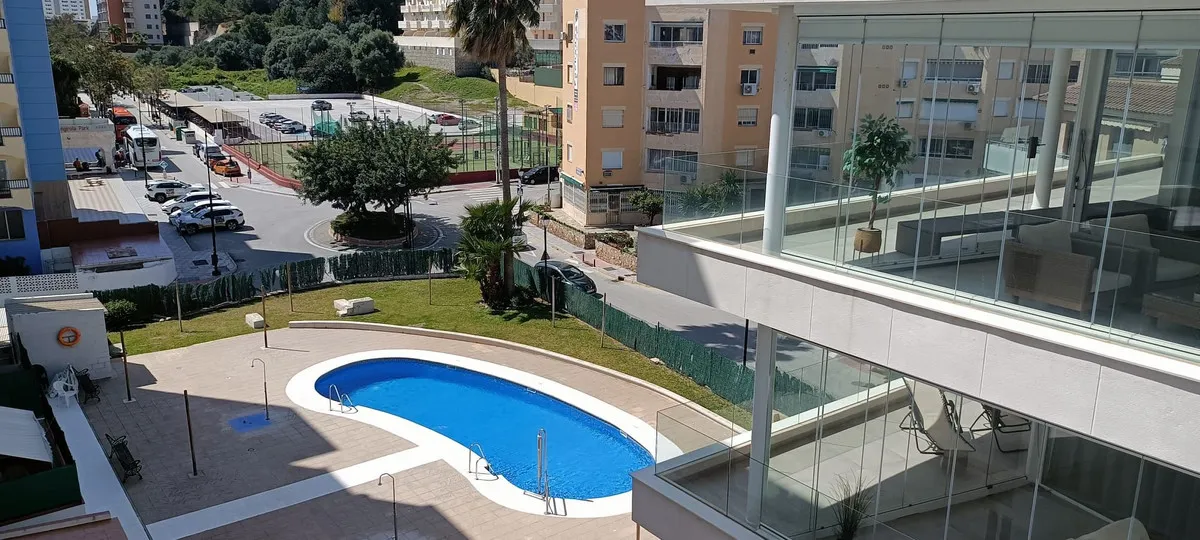 effb24c9-98e4-458b-ac02-860db5dcc078