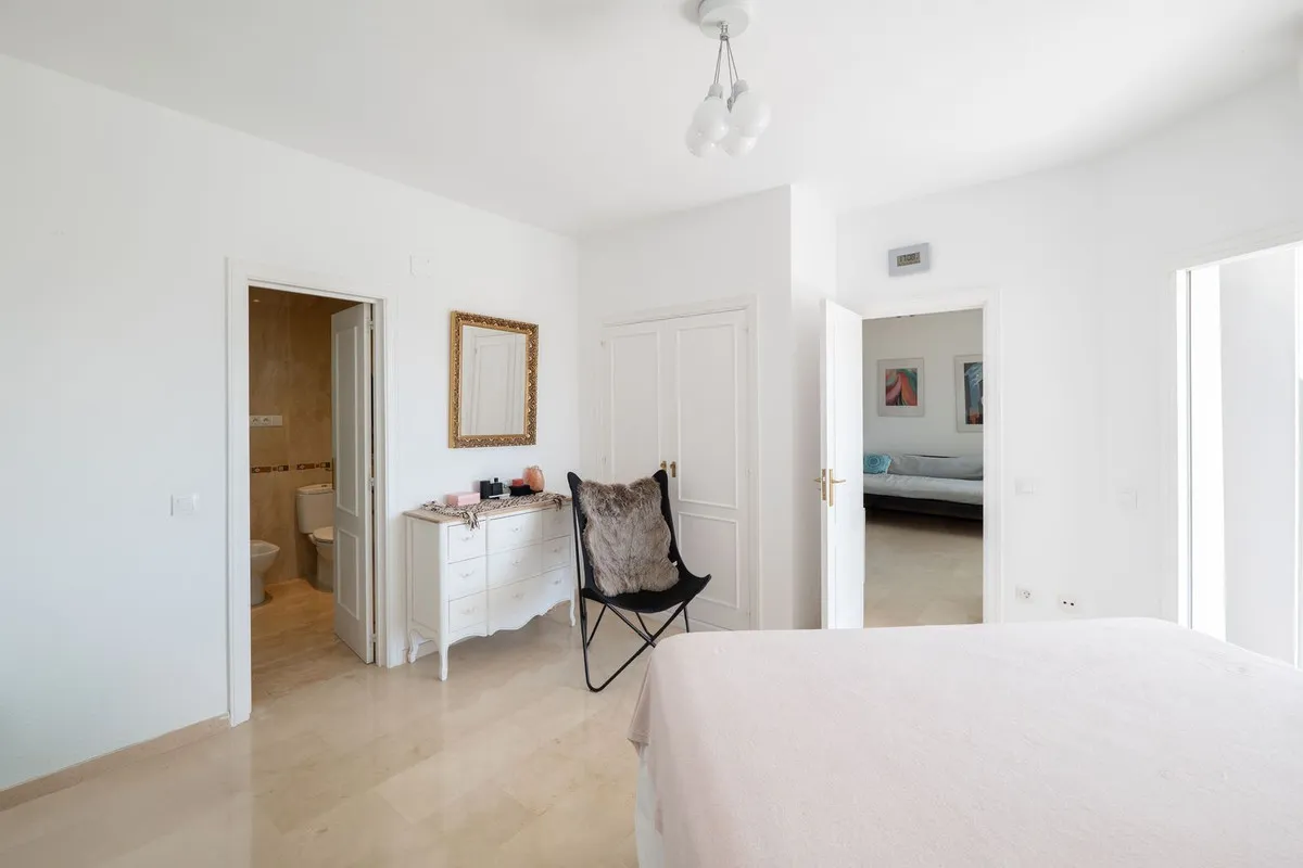 1f878b52-070d-48a0-a241-2277b9fedfdb