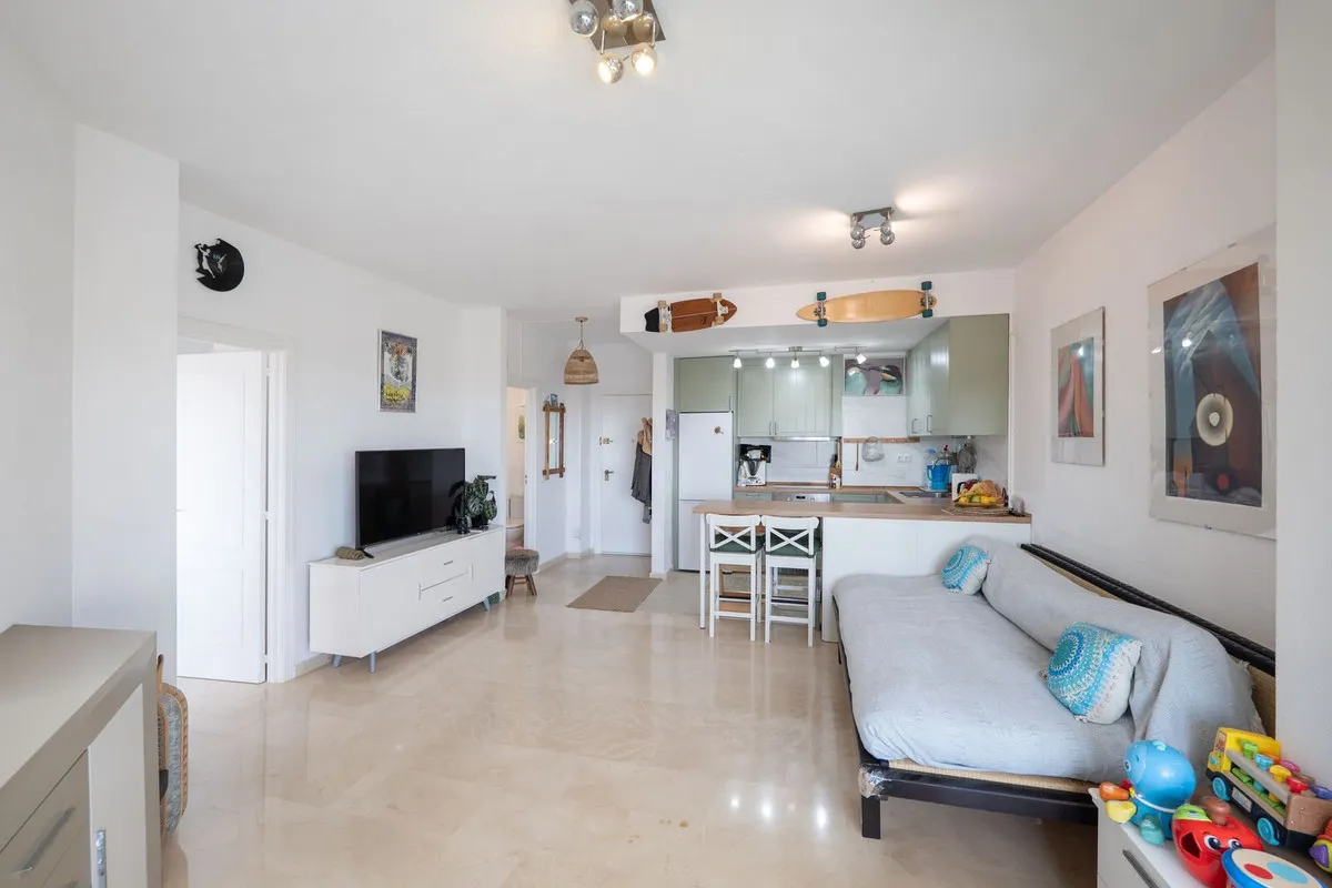 6a2e4623-fdcd-421e-8466-81ddb576e805