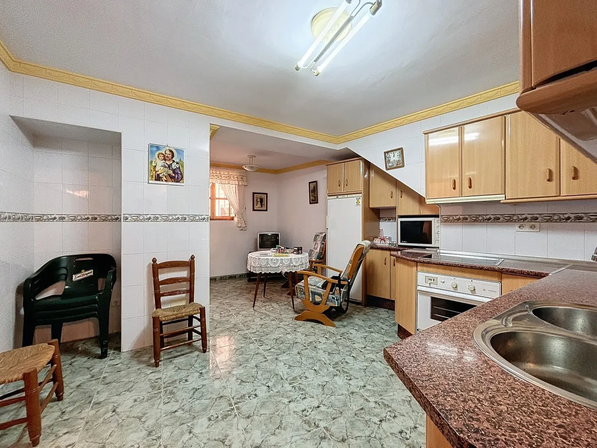 43ed98ac-a719-4851-8b4d-6487793881e1