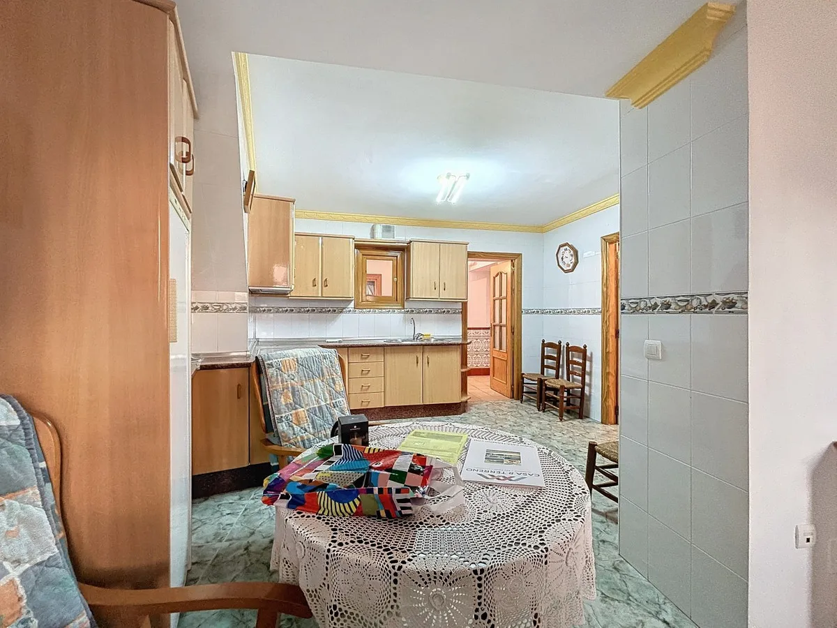 45061885-8f88-434b-a7de-b508692e95db