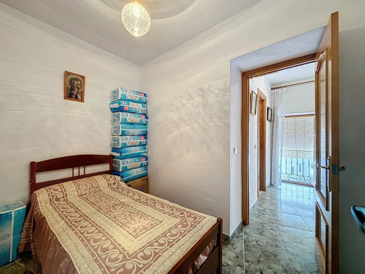 8e866572-fcc2-4610-bc58-b2b1feda9d42