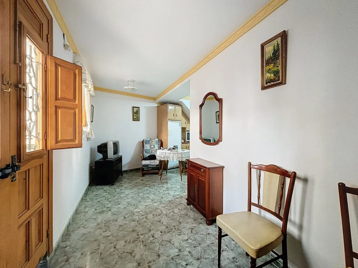 de38a6ff-0761-47cf-a081-43c7b8b06726