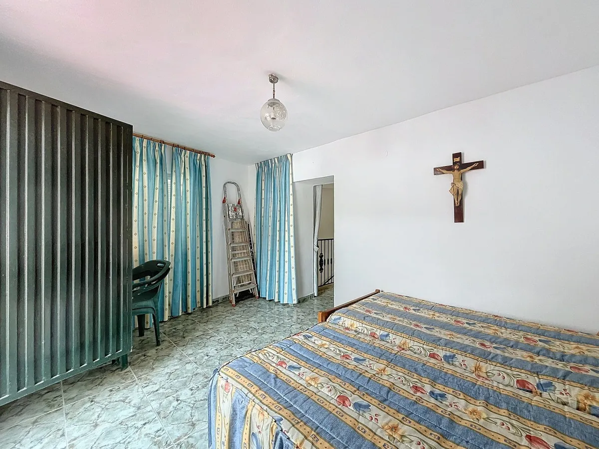 de693931-6914-491b-8ee0-a0f3637e501c