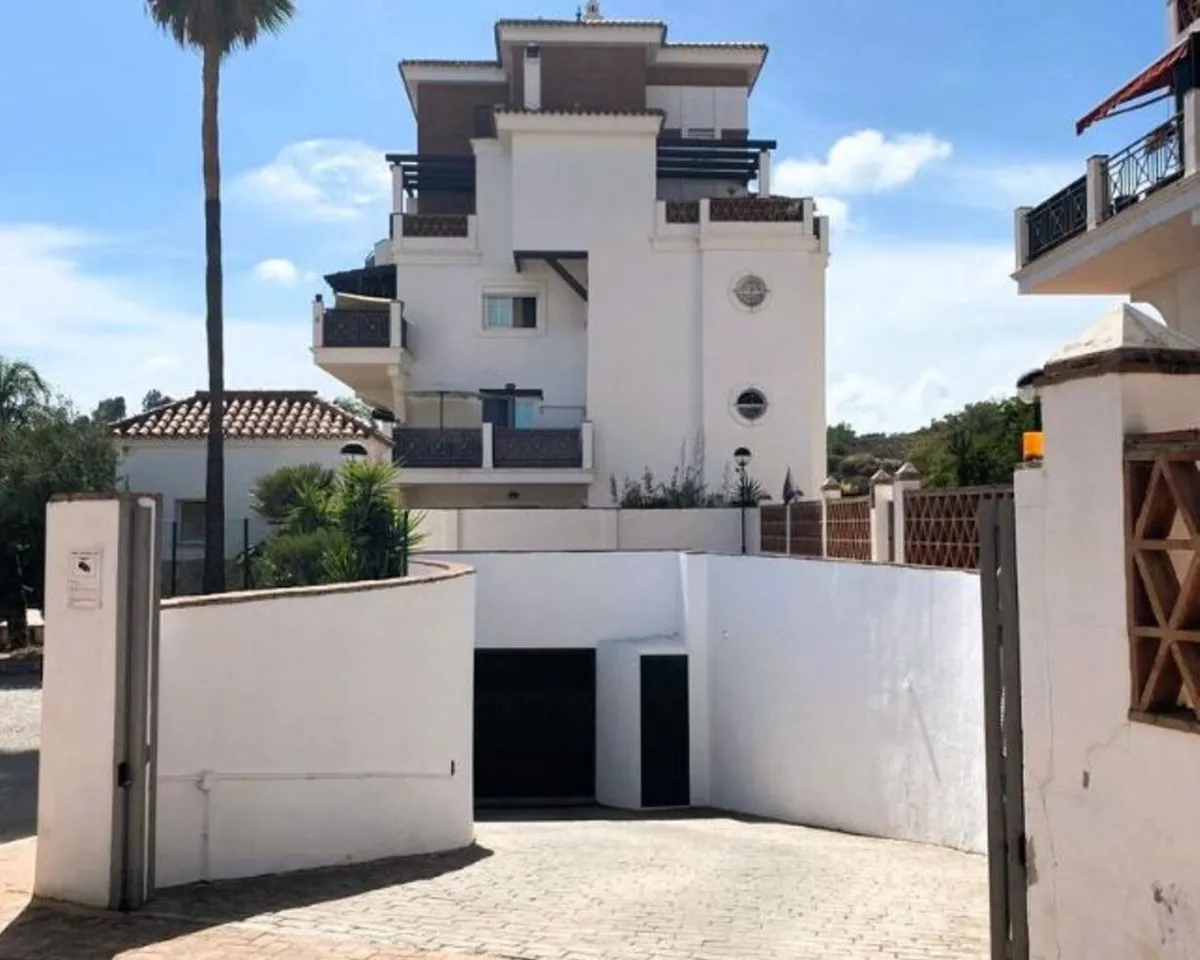 6fadf9cf-87fe-4cca-a6fe-85304459ee06