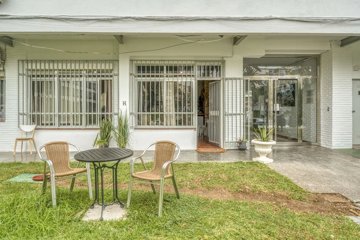 70567886-6be0-4296-b93d-e5f7c8460227