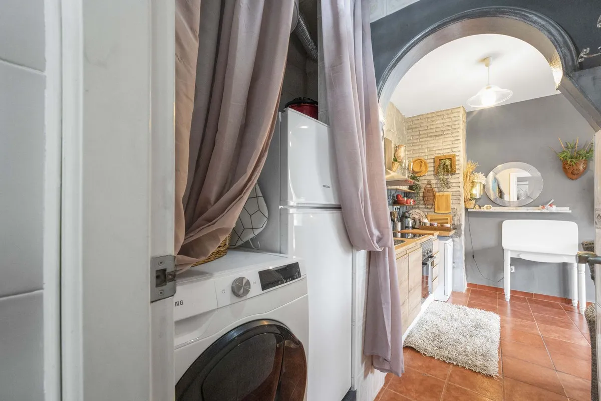 7e49e52b-e521-4082-b410-23b1ee4827d7