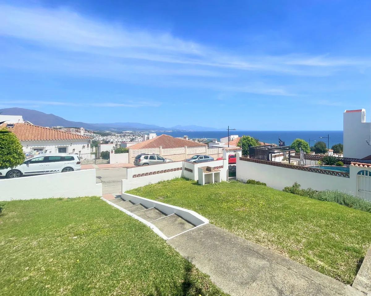 e93d3e01-aac9-43c3-afac-4afcab817819