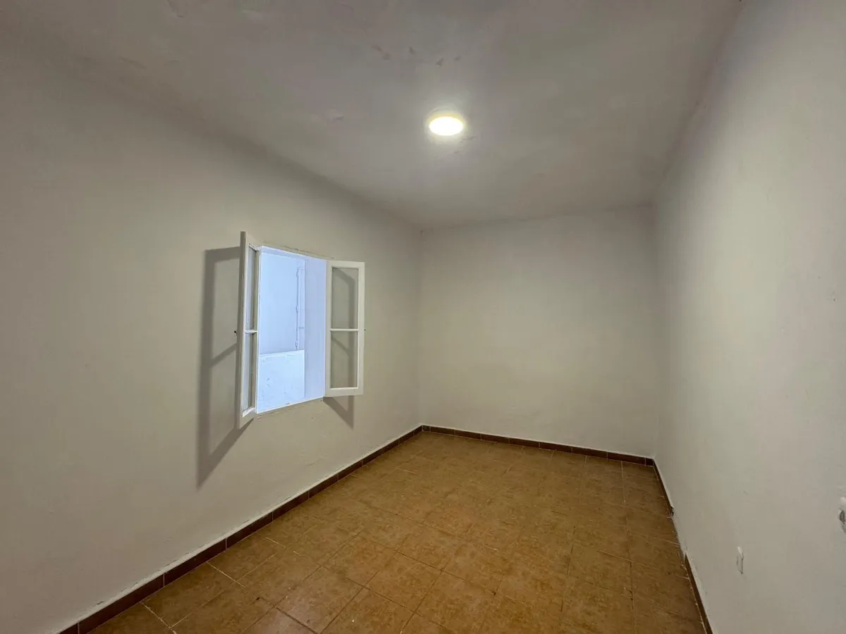 cba4de5e-3c35-493e-b6dc-18fd074e43f4