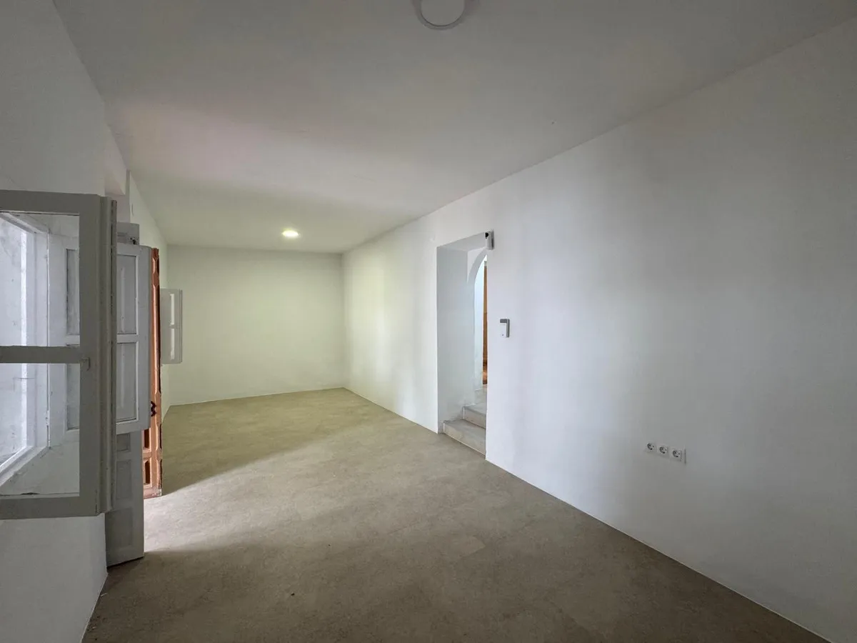 e7b4d9e7-badc-4c5d-802c-0bf2ab789dde