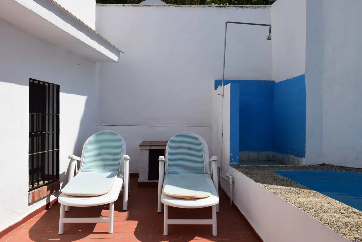 69f9605b-8e4b-485a-9b58-89427cac531a