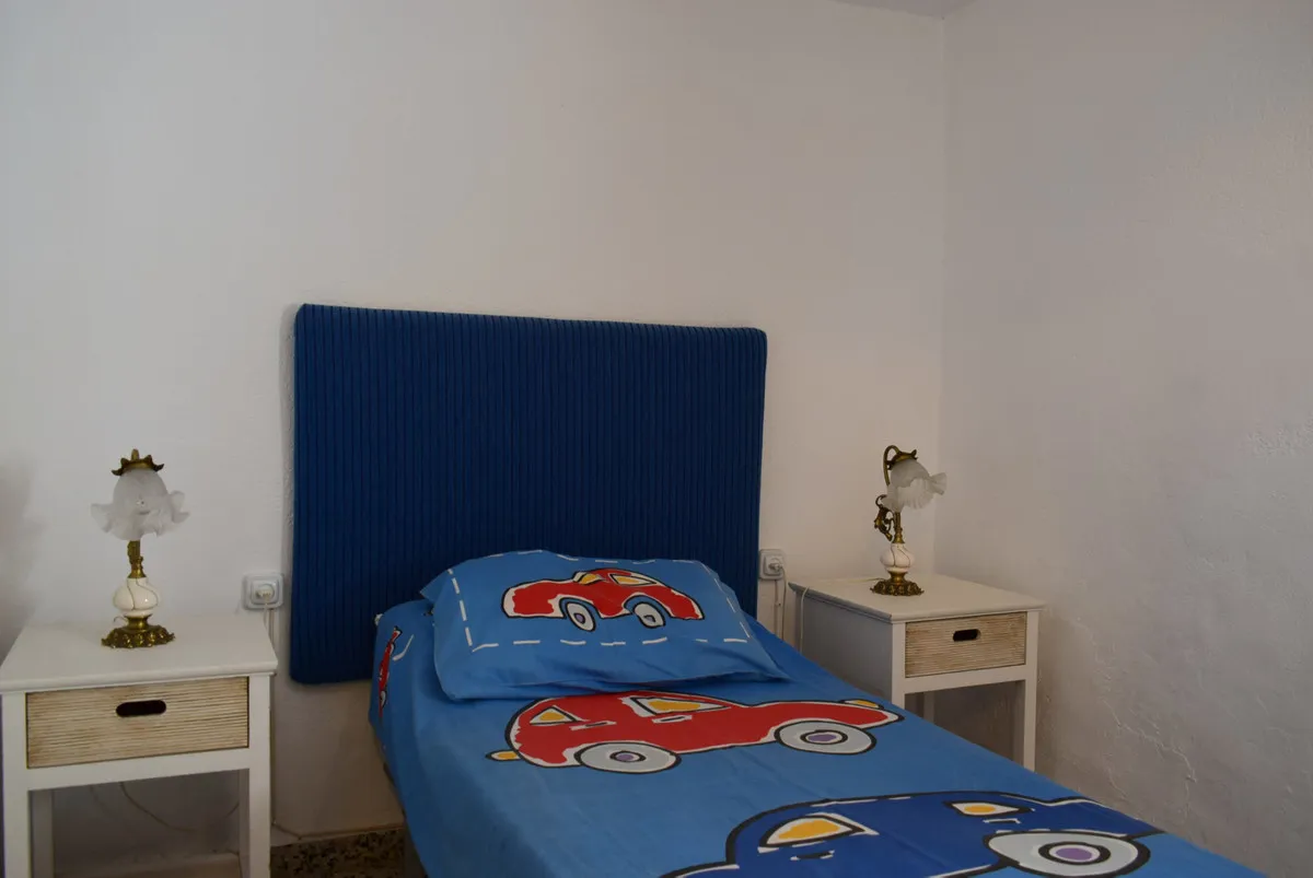 dfd930fc-cf12-4310-a523-7f44f4dbe847