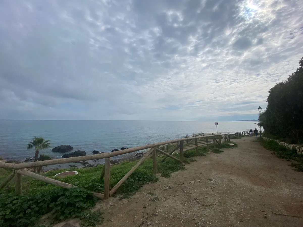 0d263ffa-1796-4a2b-b05e-32830f9773eb