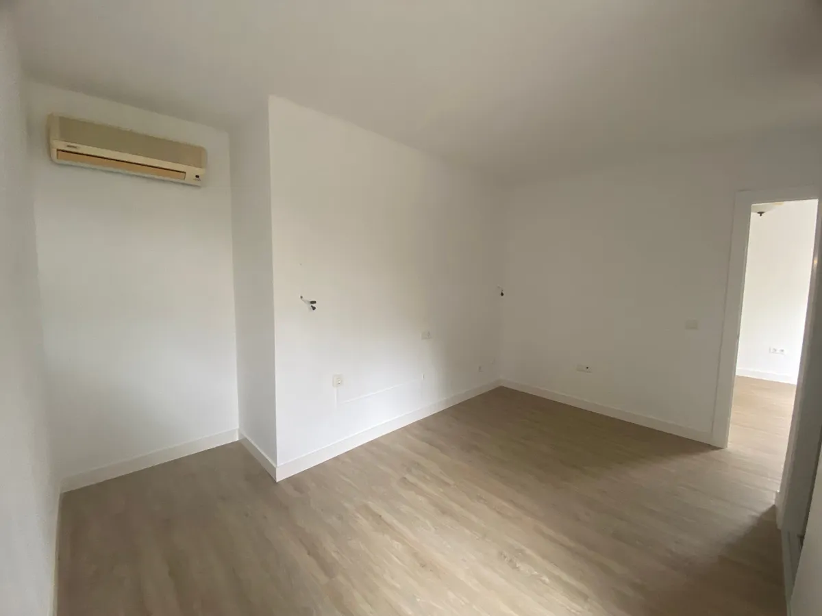 aa0237aa-6714-4f62-8f05-5f54ba6b3c48