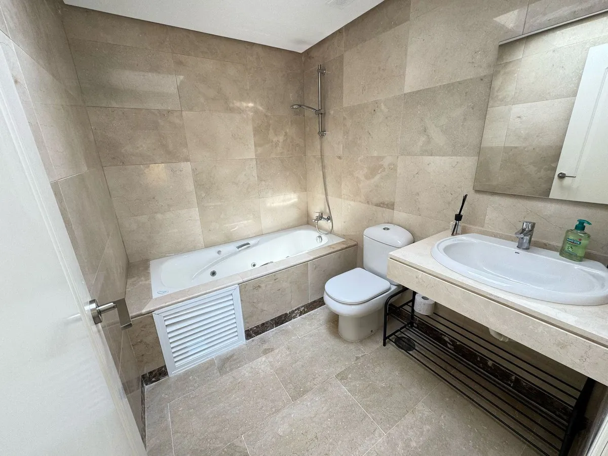 7e7e8506-fc2a-46d3-8a4e-4891b7eeefc0