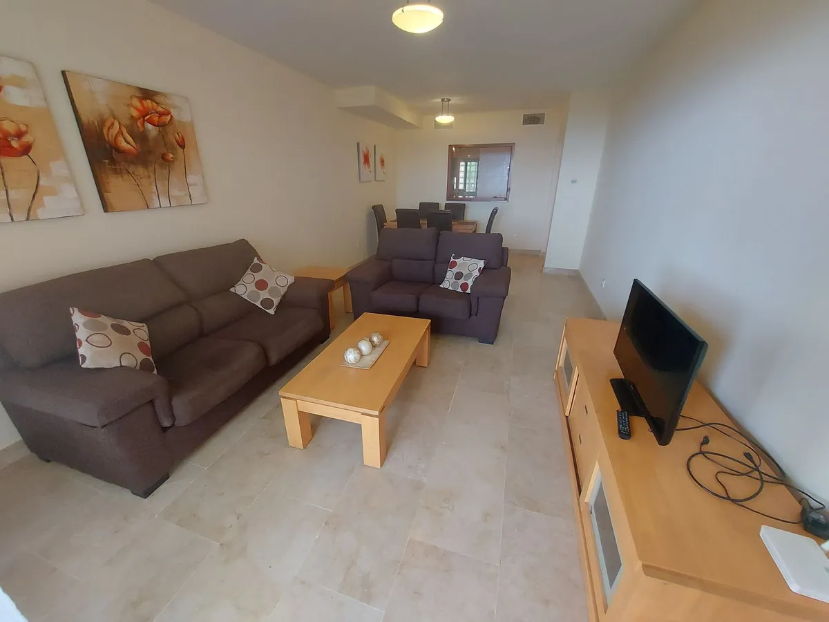 933a248a-eb16-4548-bfbd-4aea1860ca5e