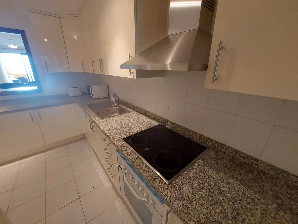 f70a0763-c82e-42e9-9235-070d314e977b