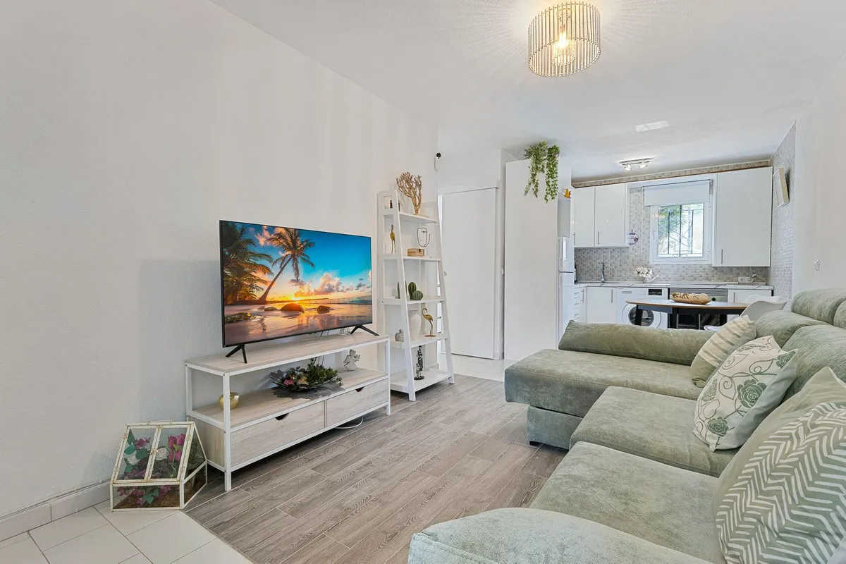 1c14981e-ef93-4206-9d81-32bea19efa6a