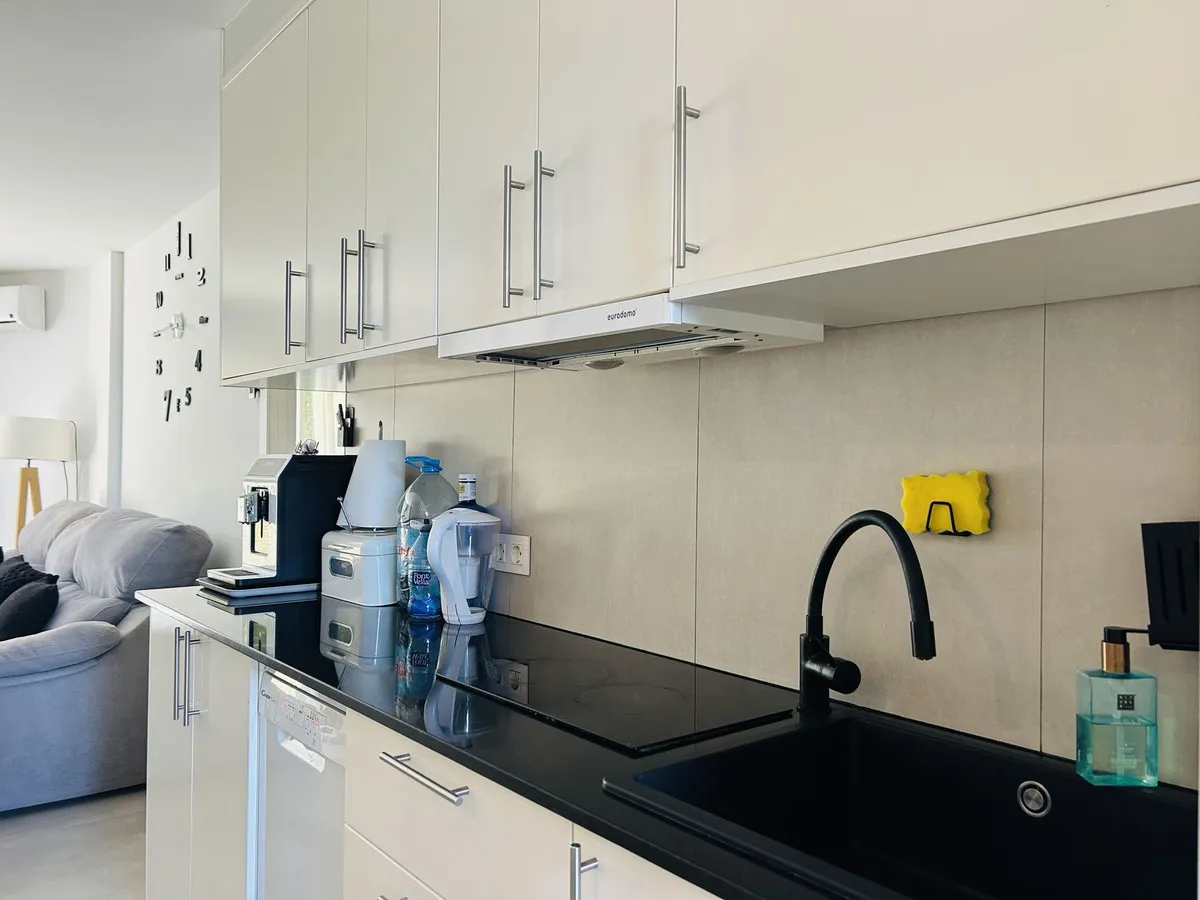 f407e63a-00ae-4cb3-a6dc-902f8fd89a1c