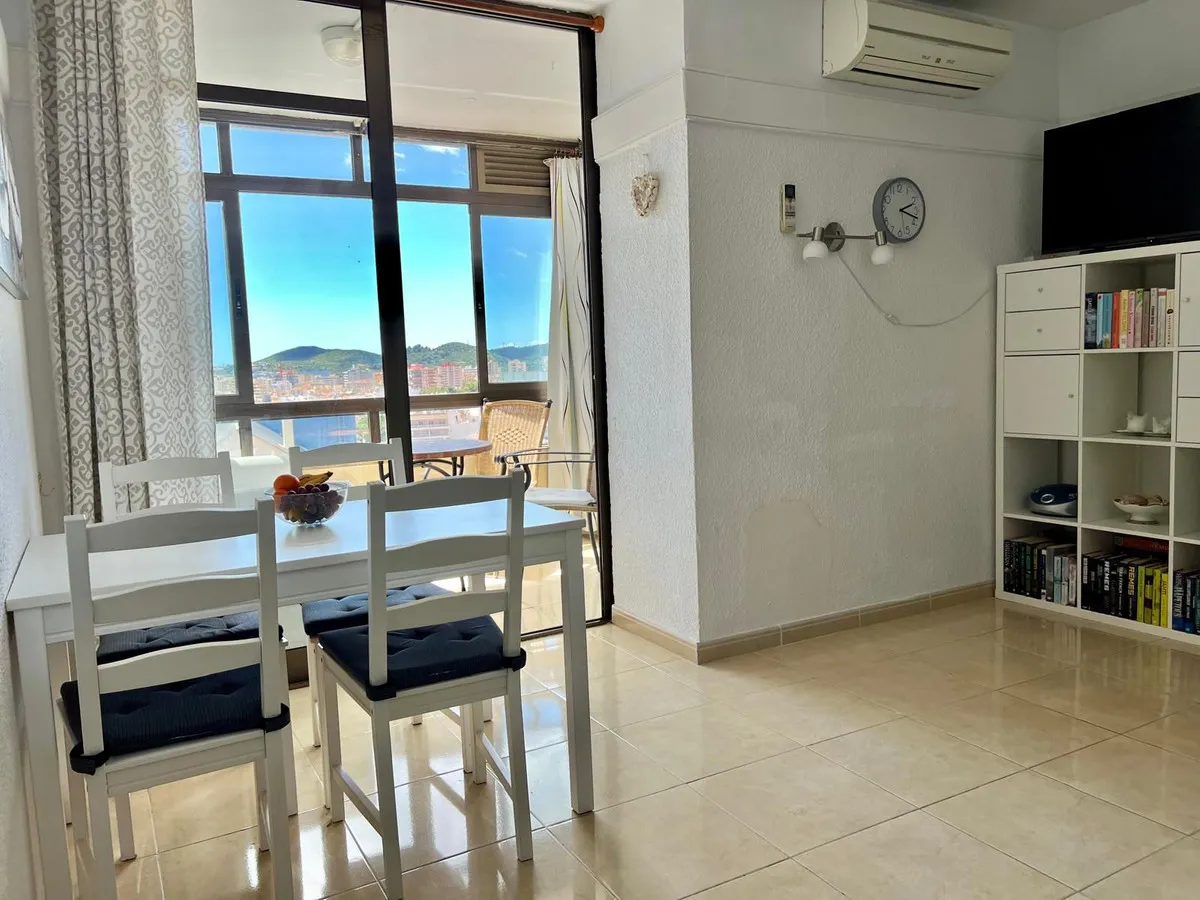 5aabec24-761a-4abe-9c12-6937d8f82c46