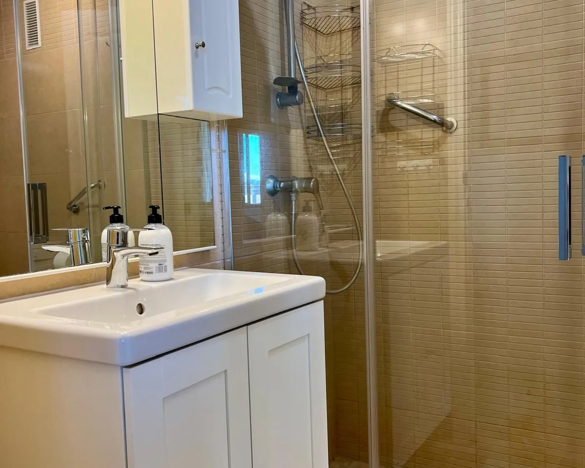 66eba265-3e3b-431d-a88d-15727d5cd25f