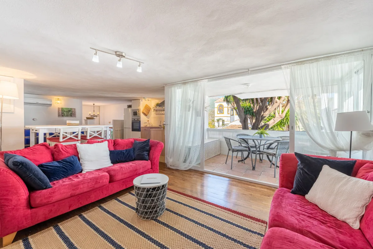 5eeda669-ce78-400e-9126-033c65737e86