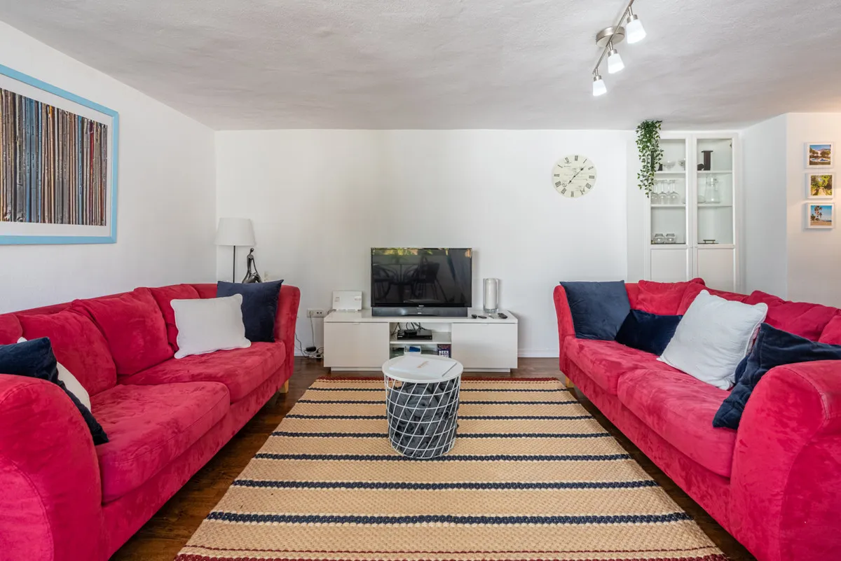 f8f14684-0543-421a-aea4-9963bd64f475