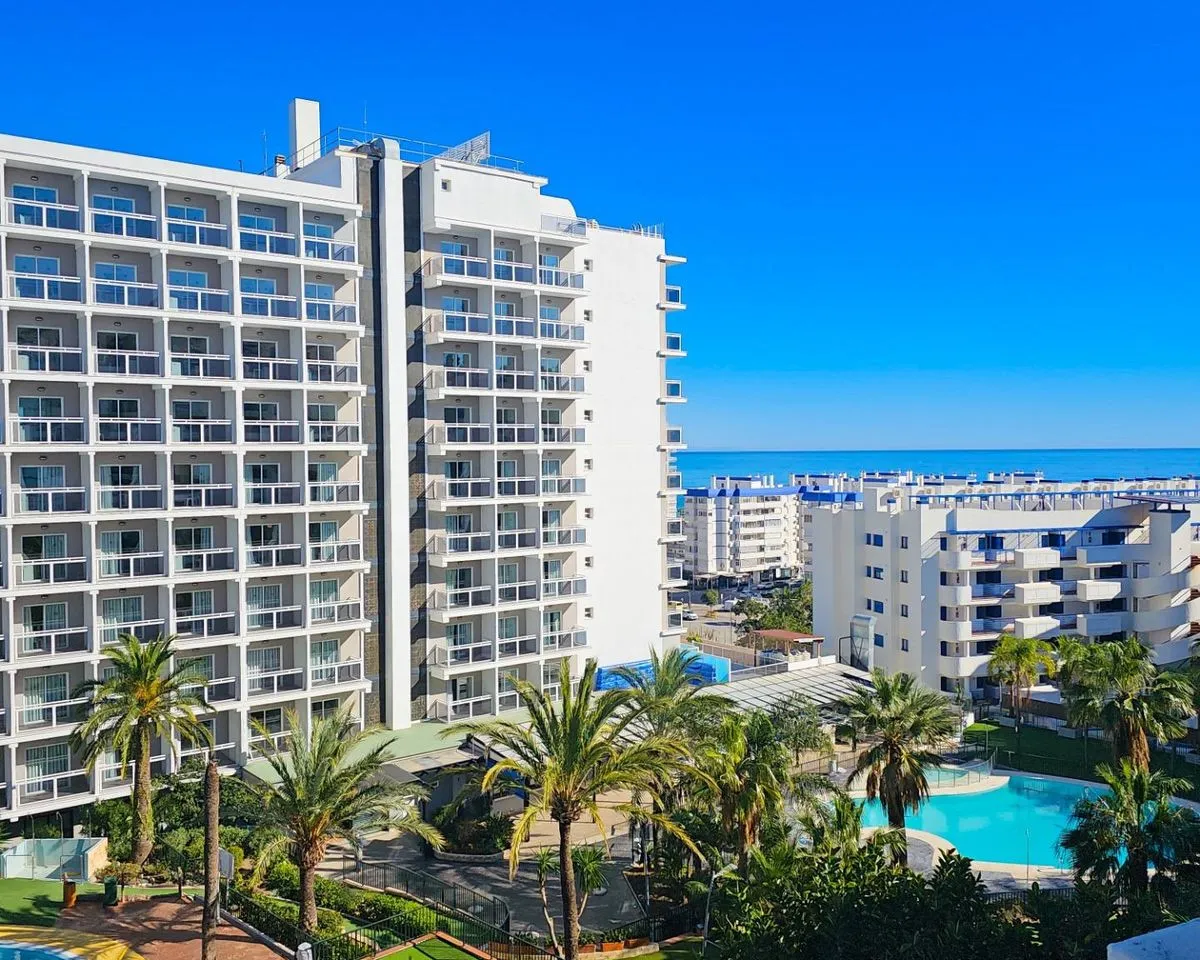 2c977419-3efe-4be2-8f04-594a25bdde8b