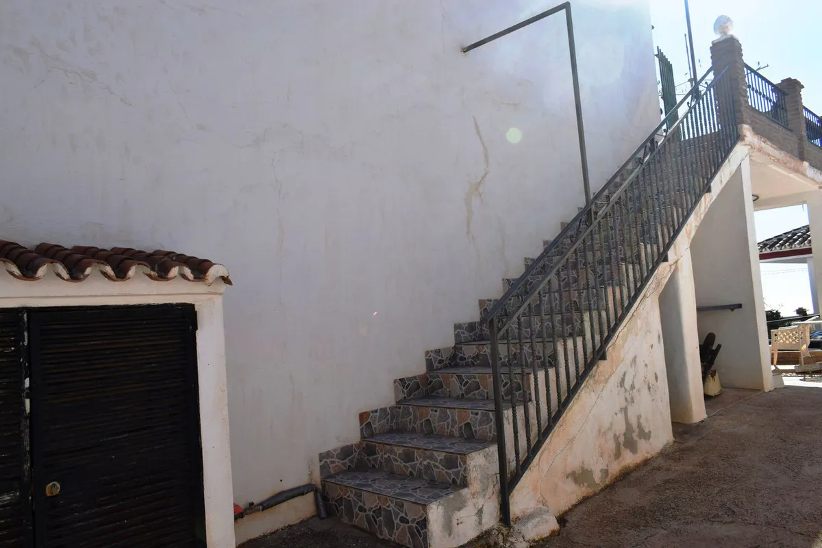 d13abe26-2de1-4b40-8f09-1ac491f77351