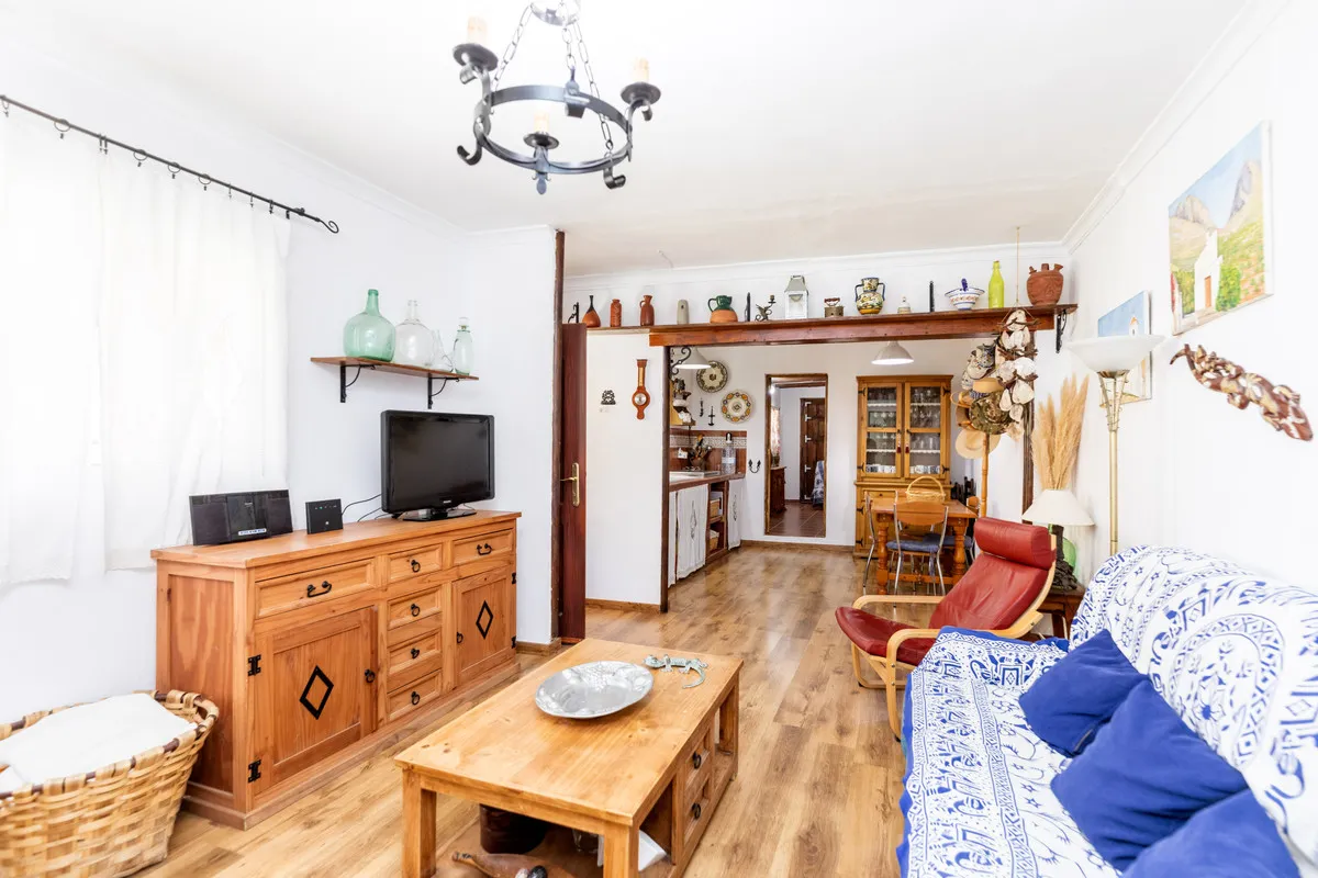 842d4206-e5a9-4375-bb22-d22448a9c1ef