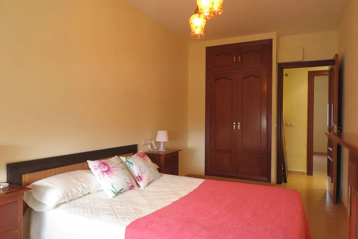 11484982-69da-4324-a5f7-4a3495b3eb5a