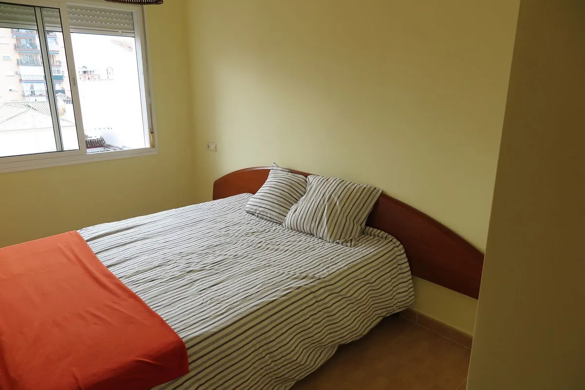 d18e1f0d-d094-40d8-bc8e-aa9e6b37ab3a