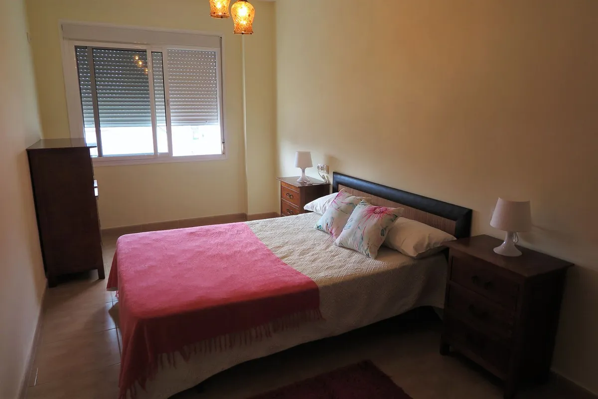 dc3d8c1d-1c6a-4665-a786-7167a6f86db8