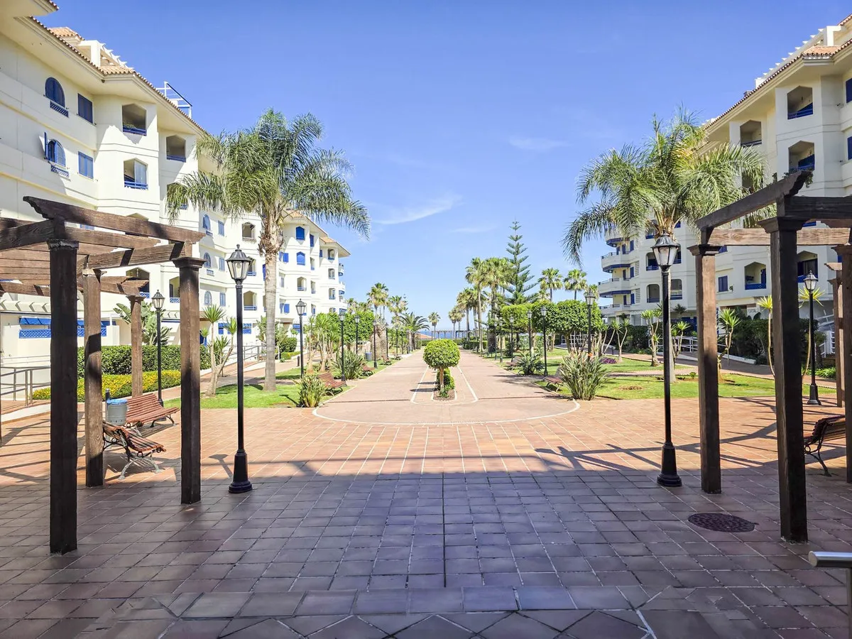 a22e9e49-1531-45e2-b5fa-968f1083b06e