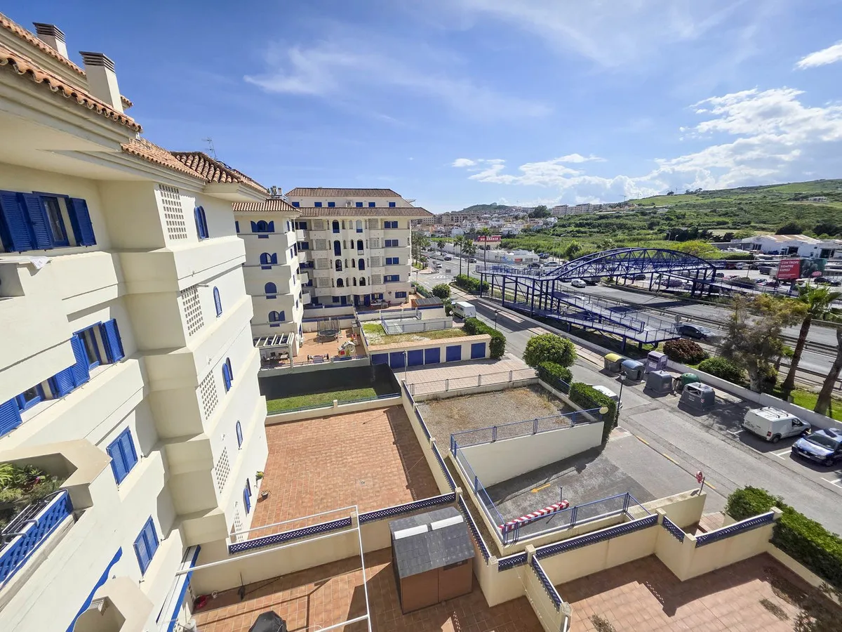 e0ad7d0c-ee28-42a3-a46c-0f034bf531e2