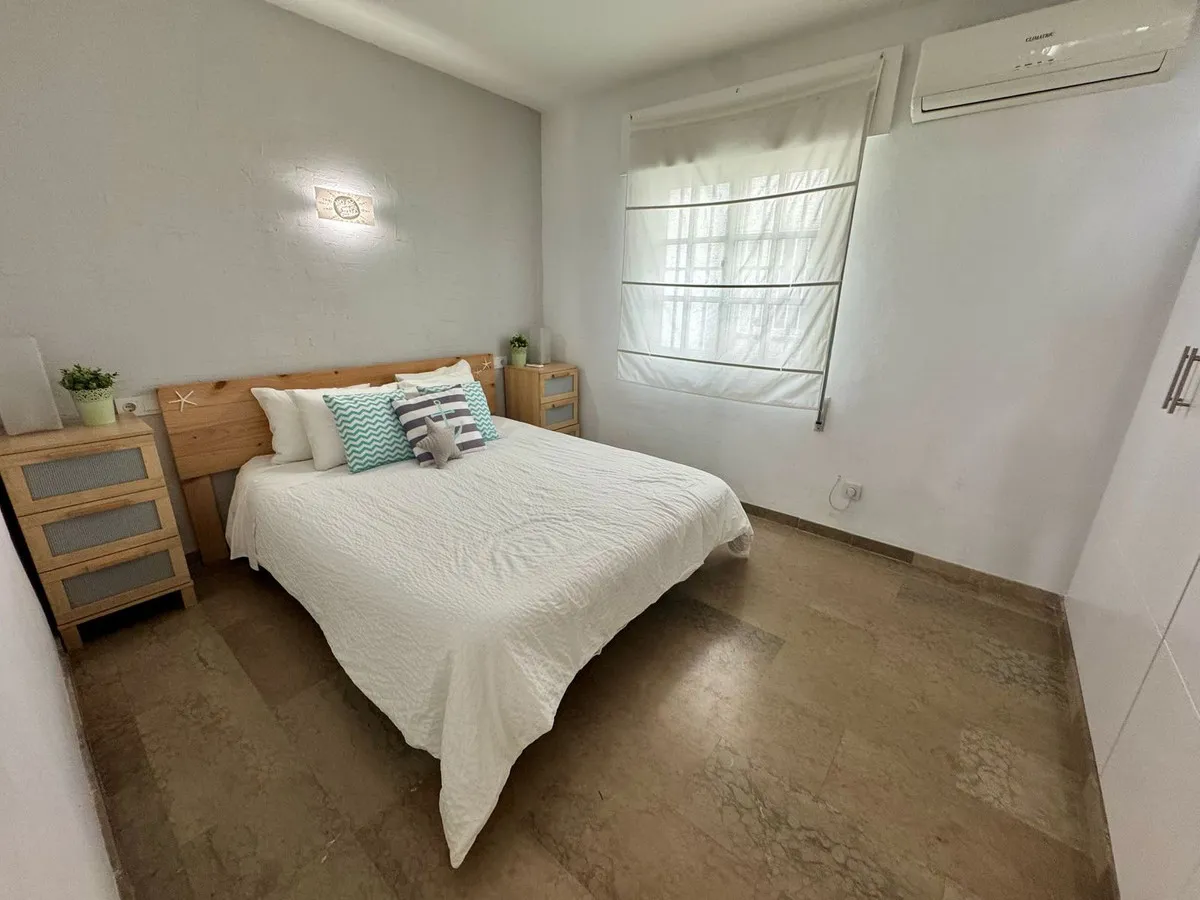 9127870b-a2e9-44e0-92b7-75b49739e091