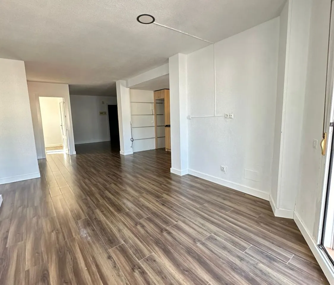 40bb3299-43e1-4f80-af38-46d645f5bb05