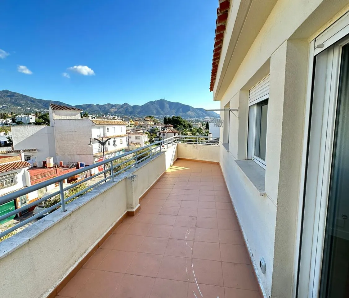 4f23ef50-942e-4b9d-8651-2cd87e60a78d