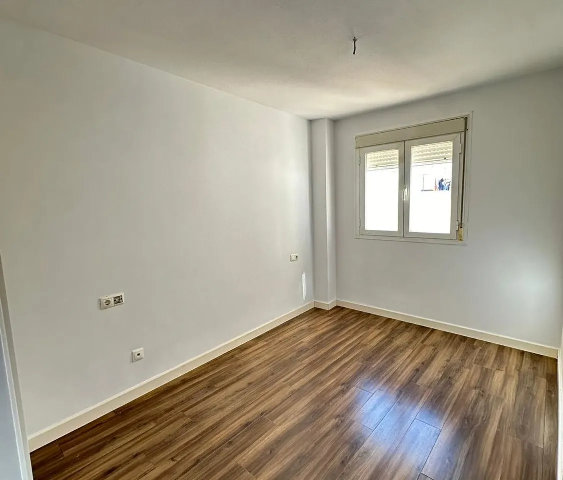 a90a2082-4bf4-475c-88f9-2a3b259fe936